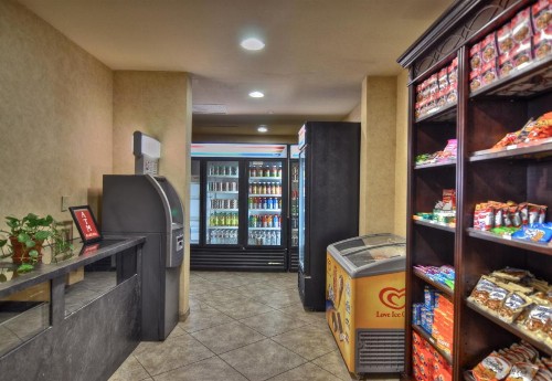 Holiday Inn Express San Diego South - Chula Vista an IHG Hotel - image 5
