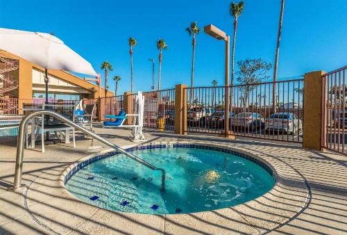Red Roof Inn PLUS+ Chula Vista - image 11