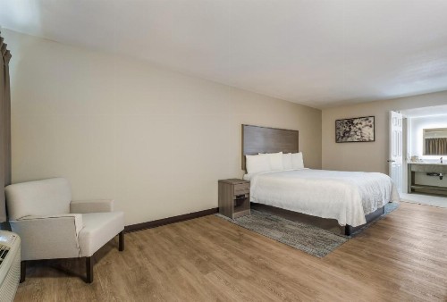 Red Roof Inn PLUS+ Chula Vista - image 30