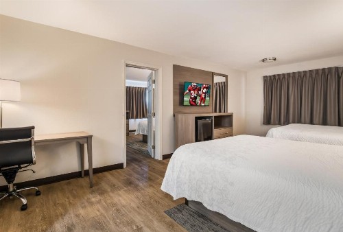 Red Roof Inn PLUS+ Chula Vista - image 39