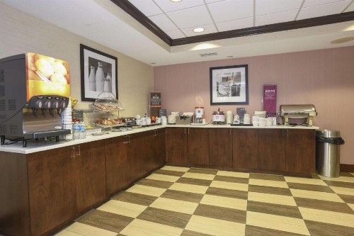 Hampton Inn Cincinnati Eastgate - image 17