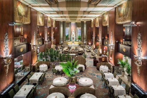 Hilton Cincinnati Netherland Plaza - image 1