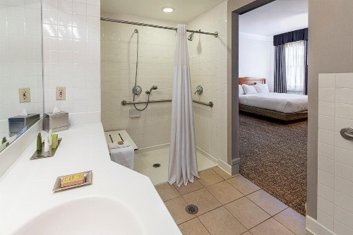 Hilton Cincinnati Netherland Plaza - image 22
