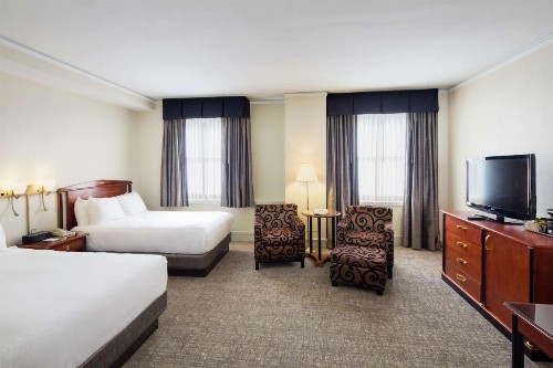 Hilton Cincinnati Netherland Plaza - image 6