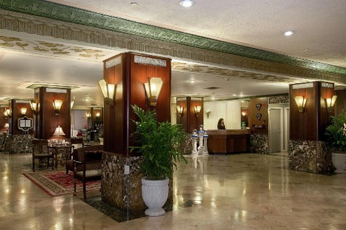 Hilton Cincinnati Netherland Plaza - image 8