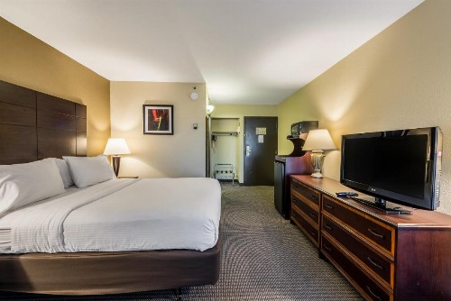 Clarion Hotel Cincinnati North