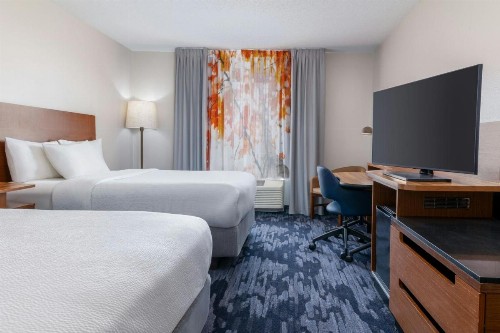 Fairfield Inn and Suites by Marriott Cincinnati Eastgate - image 13