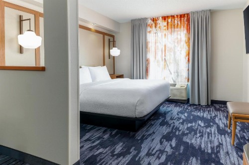Fairfield Inn and Suites by Marriott Cincinnati Eastgate - image 3
