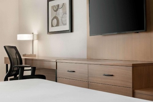 Wingate by Wyndham Cincinnati Blue Ash - image 33