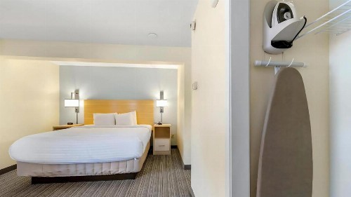 Sonesta ES Suites Cincinnati - Sharonville West - image 23