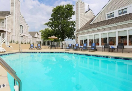 Sonesta ES Suites Cincinnati - Sharonville West - image 5