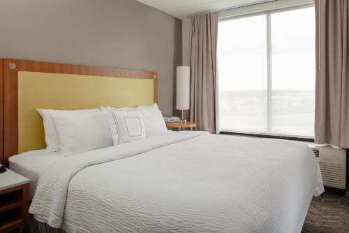 SpringHill Suites Cincinnati North Forest Park - image 10