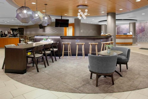 SpringHill Suites Cincinnati North Forest Park - image 13