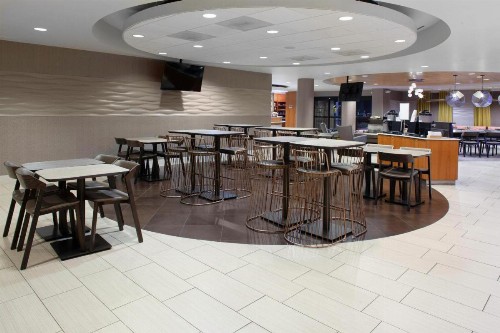 SpringHill Suites Cincinnati North Forest Park - image 18
