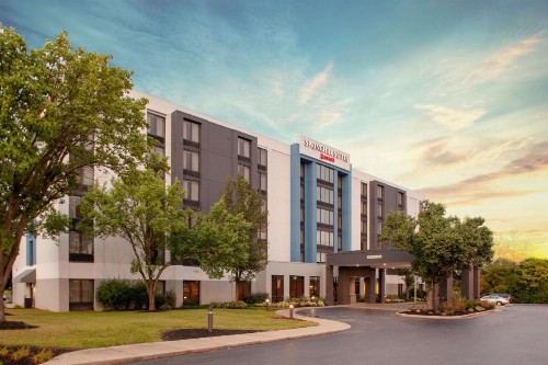 SpringHill Suites Cincinnati North Forest Park - image 3