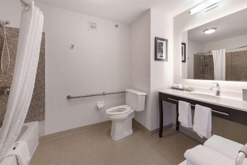 The Blu Hotel Ascend Hotel Collection - image 28