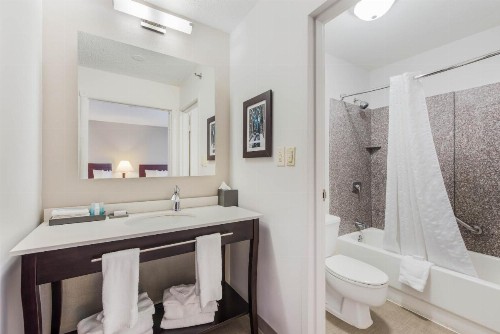 The Blu Hotel Ascend Hotel Collection - image 38