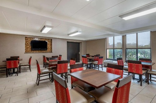 Comfort Inn Northeast Cincinnati - image 31