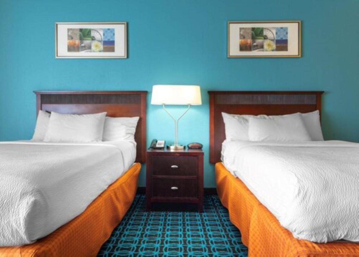 Fairfield Inn & Suites Cincinnati North/Sharonville - image 5