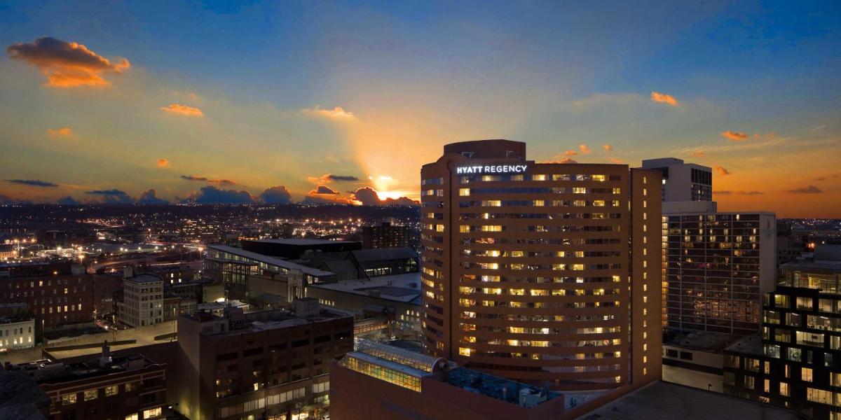 Hyatt Regency Cincinnati - image 2