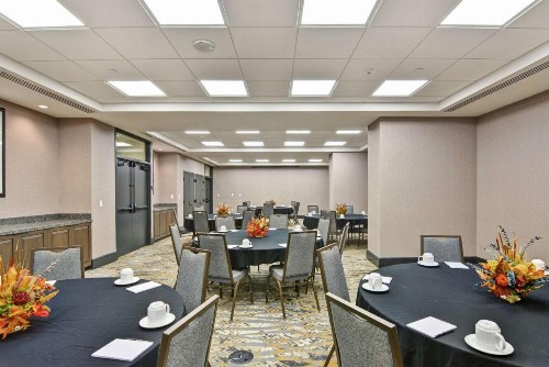 Curio Collection by Hilton The Cincinnatian Hotel - image 33