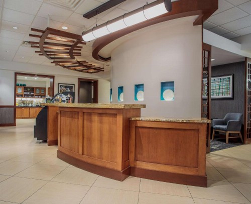 Hyatt Place Cincinnati Blue Ash - image 11