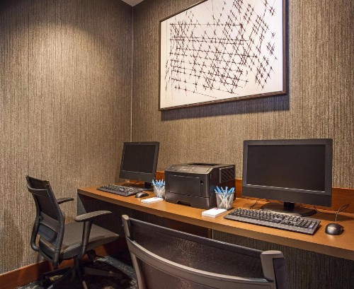 Hyatt Place Cincinnati Blue Ash - image 12