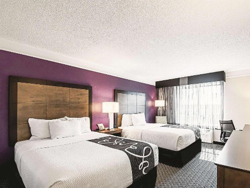 La Quinta by Wyndham Cincinnati Sharonville - image 27