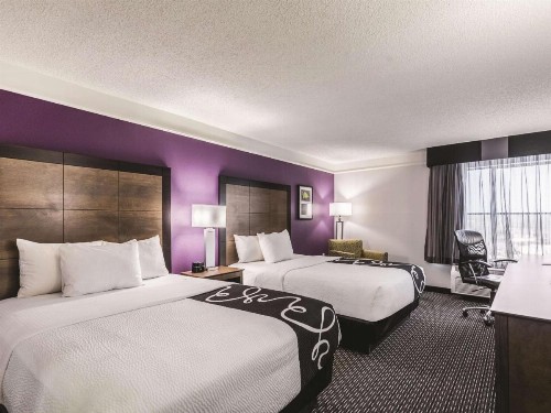 La Quinta by Wyndham Cincinnati Sharonville - image 40