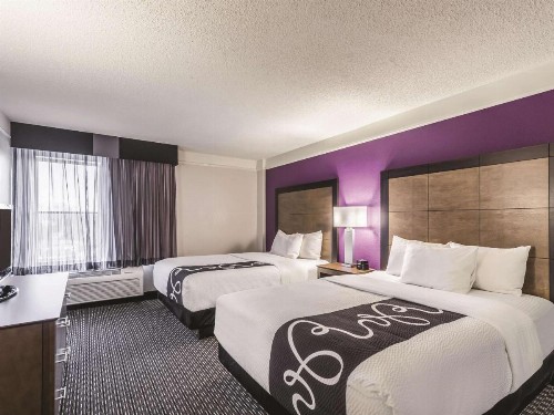 La Quinta by Wyndham Cincinnati Sharonville - image 41
