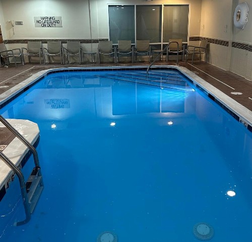 Kings Inn Suites Cincinnati Ma - image 4