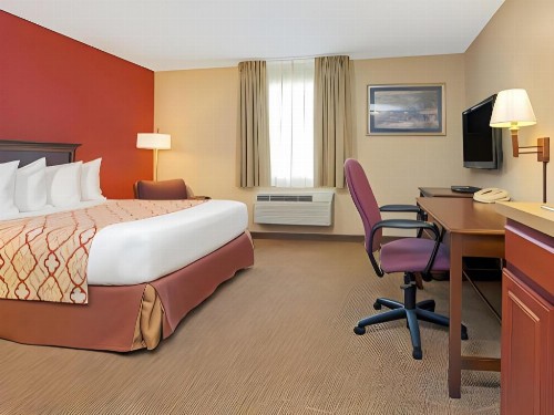 Hawthorn Suites by Wyndham Cincinnati/Sharonville - image 18