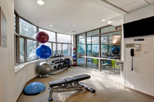 SpringHill Suites by Marriott Cincinnati Midtown - image 10