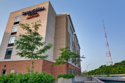 SpringHill Suites by Marriott Cincinnati Midtown - image 13