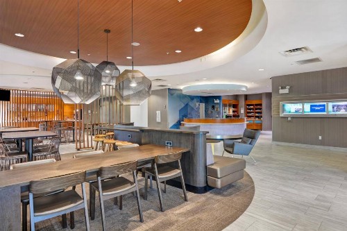 SpringHill Suites by Marriott Cincinnati Midtown - image 14