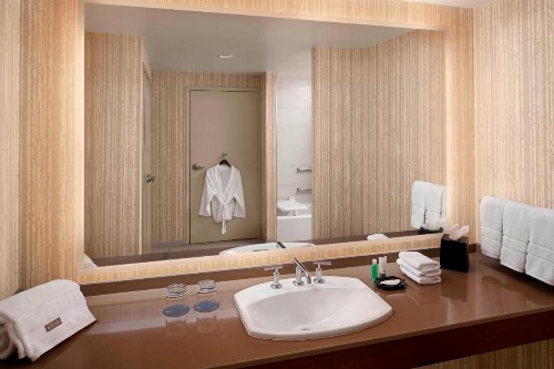 The Westin Cincinnati - image 42