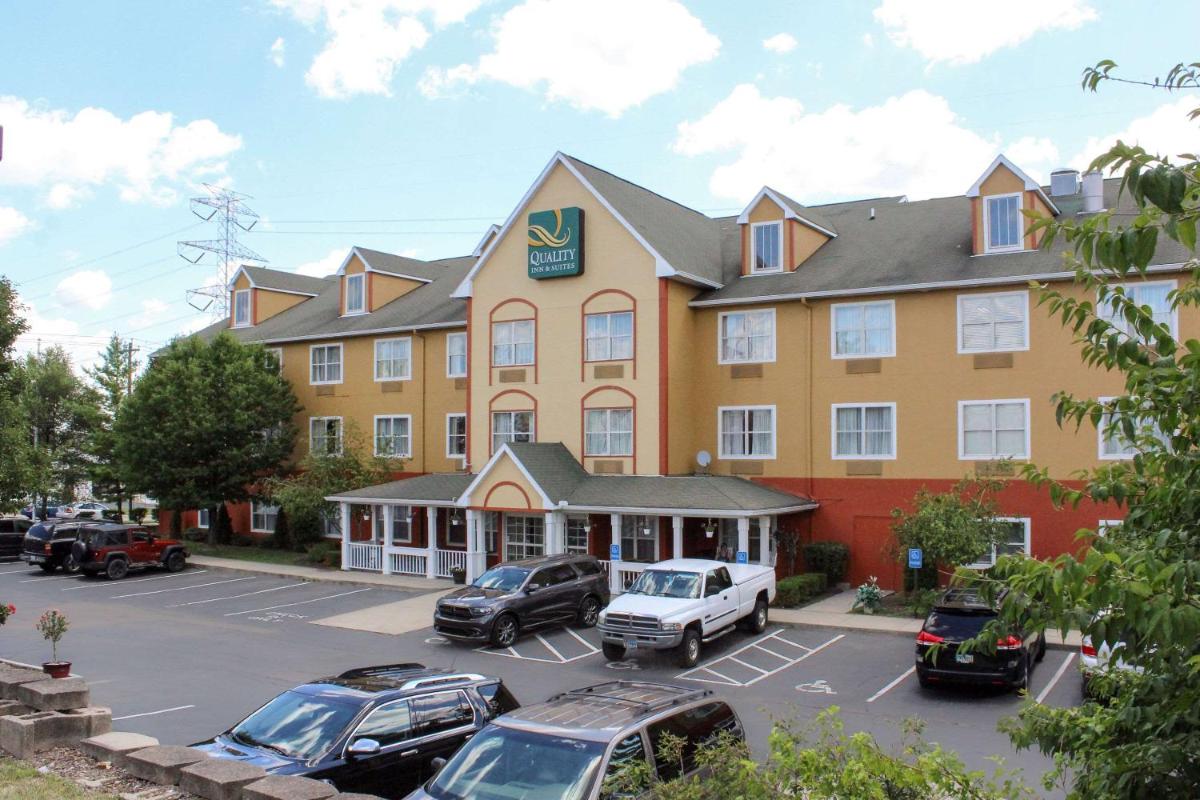 Quality Inn & Suites Cincinnati Sharonville - image 3