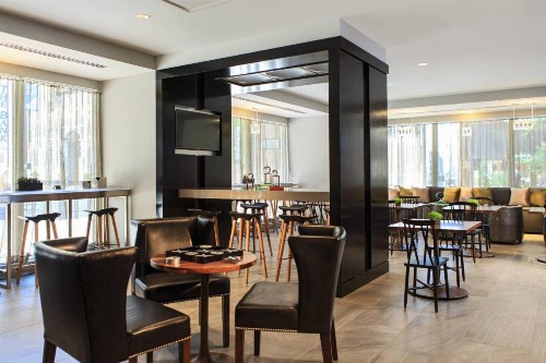 Renaissance Cincinnati Downtown Hotel - image 20