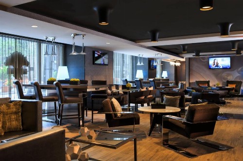 Renaissance Cincinnati Downtown Hotel - image 23