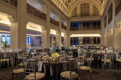 Renaissance Cincinnati Downtown Hotel - image 43
