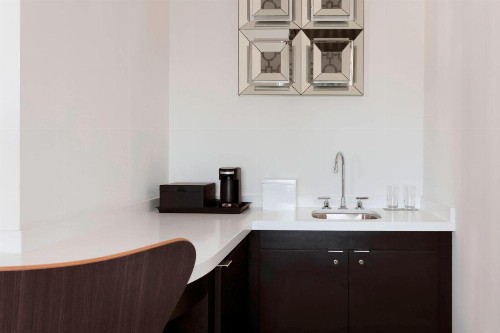 Renaissance Cincinnati Downtown Hotel - image 9