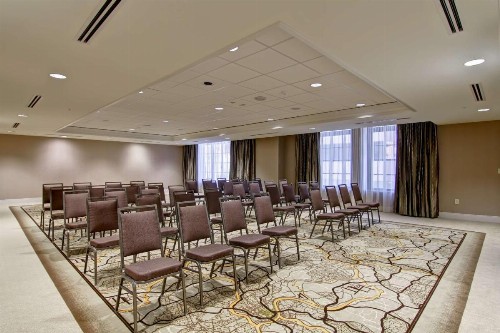 Hampton Inn and Suites Cincinnati - Downtown - image 30