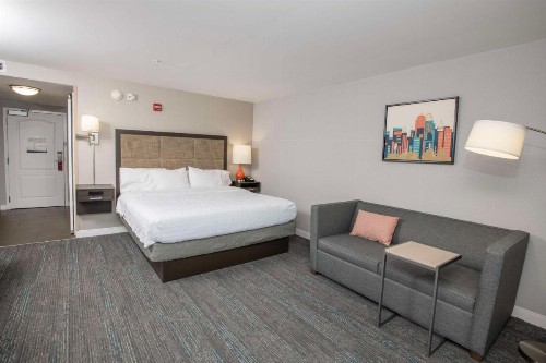 Hampton Inn & Suites - Cincinnati/Kenwood OH - image 23