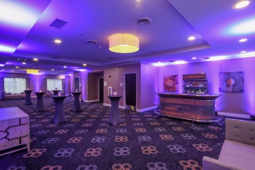 Holiday Inn Hotel & Suites Cincinnati Downtown an IHG Hotel - image 41