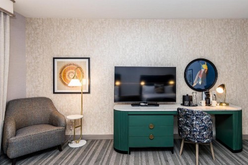 Holiday Inn Hotel & Suites Cincinnati Downtown an IHG Hotel - image 8