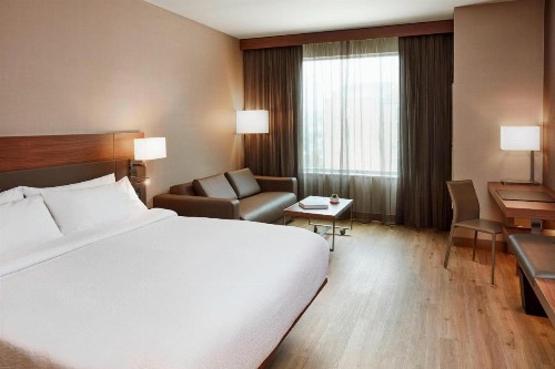 AC Hotel by Marriott Cincinnati at The Banks - image 36
