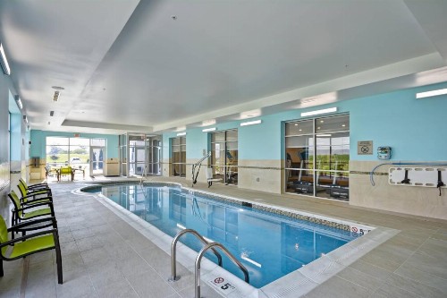 SpringHill Suites by Marriott Cincinnati Blue Ash - image 23
