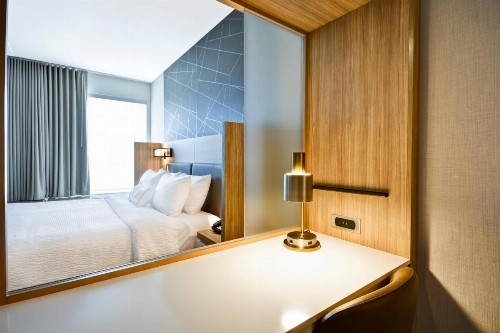 SpringHill Suites by Marriott Cincinnati Blue Ash - image 30