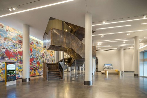 The Summit Hotel - image 15