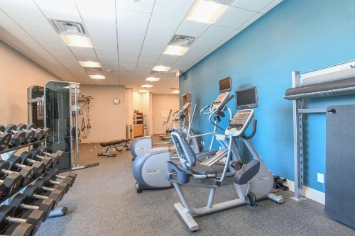 Hilton Garden Inn Cincinnati Midtown - image 17